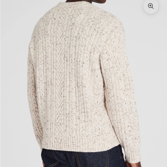 Club Monaco Chunky Cable Crew - Picture 2 of 7